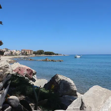 Terrazza Lungomare Holiday home